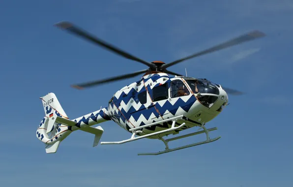 Полет, eurocopter, вертолет, ЕС 135