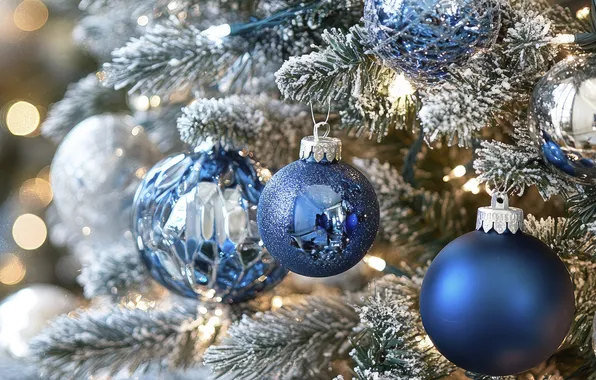Шарики, огни, Рождество, Новый год, баннер, ёлочка, хвоя, синие