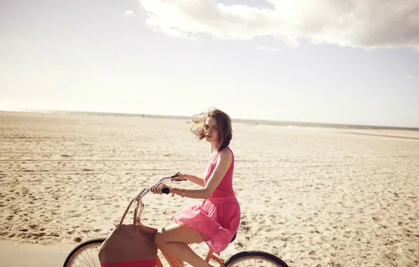 Картинка велосипед, модель, платье, Zuzana Gregorova