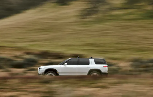 Rivian, 2024, Rivian R2