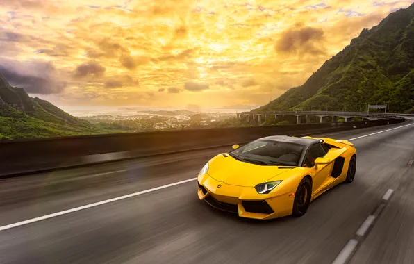 Картинка Lamborghini, Light, Speed, Front, Yellow, LP700-4, Aventador, Road