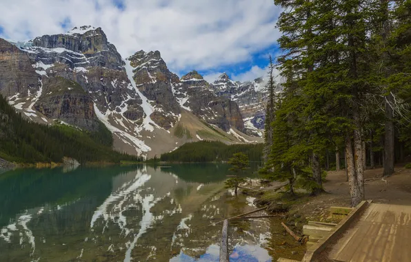 Картинка лес, вода, горы, озеро, отражение, Канада, Moraine Lake