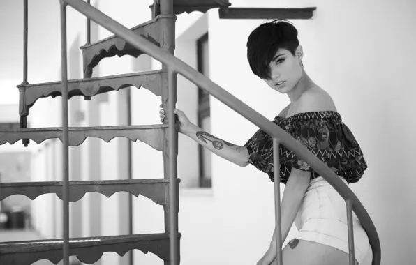 Девушка, Лестница, Тату, Giorgia Soleri