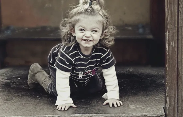 HORROR, CHILDREN, EYES, SURREALISTIC