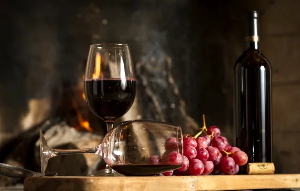 Картинка вино, красное, бутылка, бокалы, виноград, доска