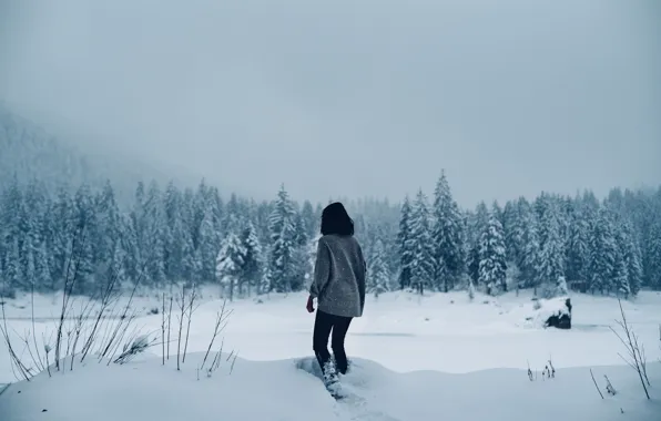 Lost, girl, winter, snowing