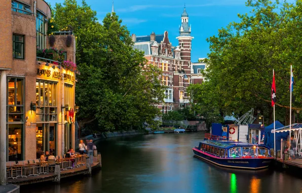 Картинка деревья, природа, город, река, люди, здания, Амстердам, канал