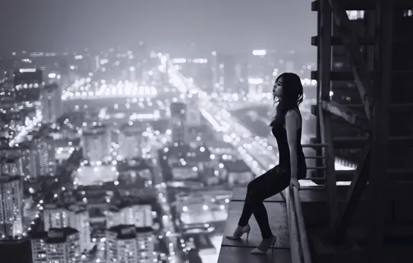 Крыша, девушка, ночь, город, одиночество, печаль, высота, Вьетнам