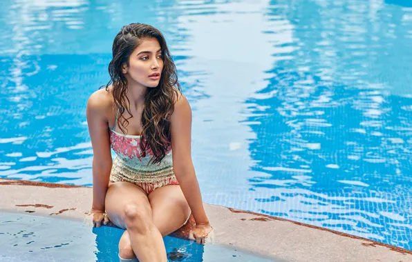 Картинка girl, model, indian, actress, celebrity, swimming pool, bollywood, Pooja hegde