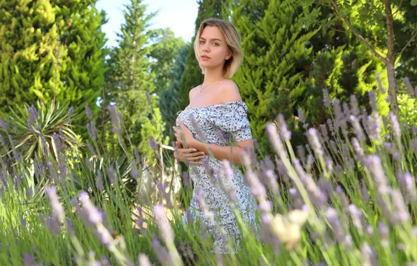 Field, nature, short hair, model, countryside, gorgeous, photoshoot, posing