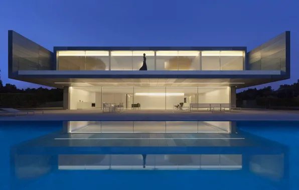 Вилла, вечер, бассейн, освещение, by Fran Silvestre Arquitectos, Aluminum House, архитекиура