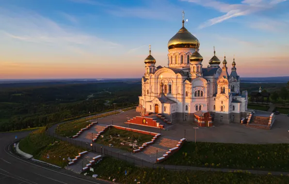 Картинка пейзаж, утро, храм, лестницы, Пермский край, Белая гора, Белогорский Николаевский монастырь, Александр Лукин