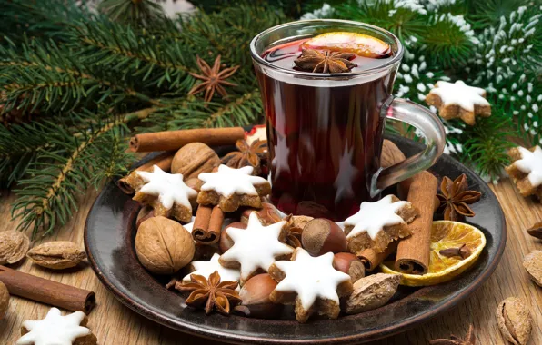 Картинка чай, елка, Новый год, орехи, корица, выпечка