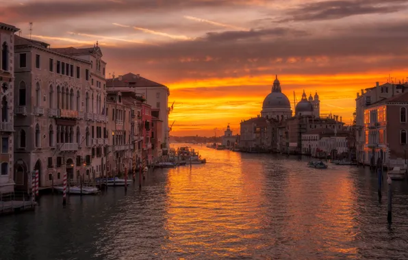 Картинка дома, Италия, Венеция, собор, канал, зарево