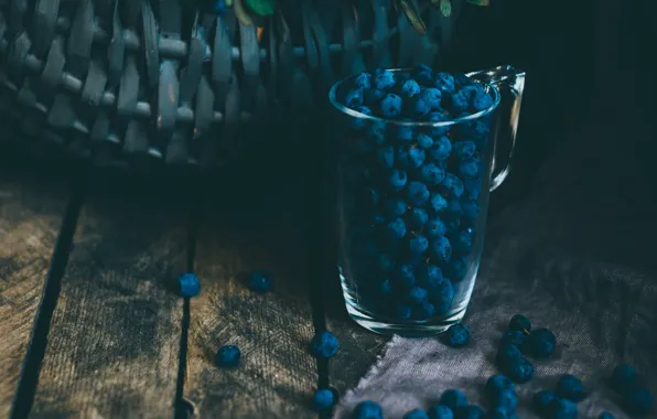 Картинка glass, food, blur, berries, basket, blueberries, bush