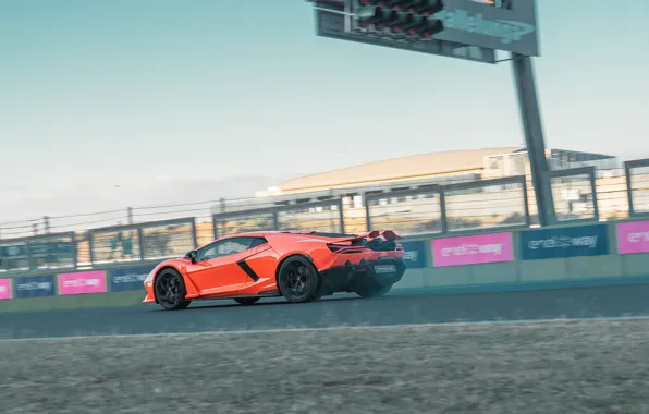 Lamborghini, track, drive, Revuelto, Lamborghini Revuelto