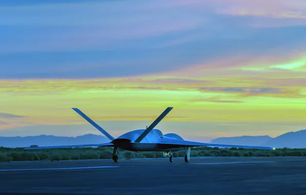 США, General Atomics, Беспилотный летательный аппарат, Avenger, разведывательно-ударный БПЛА, Predator C
