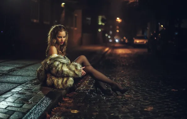 Картинка девушка, улица, чулки, шуба, girl, шатенка, ножки, model