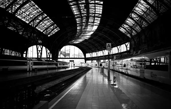Картинка дорога, пути, фото, белое, поезд, станция, черное, железная