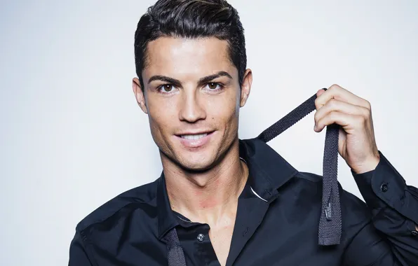 Картинка взгляд, улыбка, мужчина, рубашка, Cristiano Ronaldo