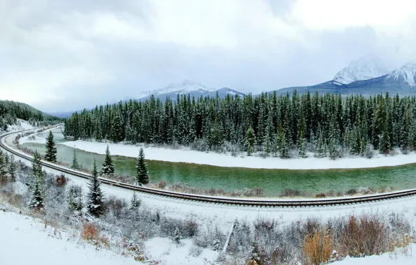 Картинка зима, лес, снег, деревья, горы, Канада, панорама, железная дорога