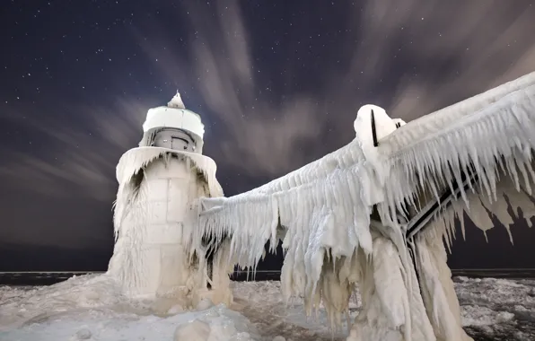 Ночь, лёд, Lake Michigan, St. Joseph Lighthouse
