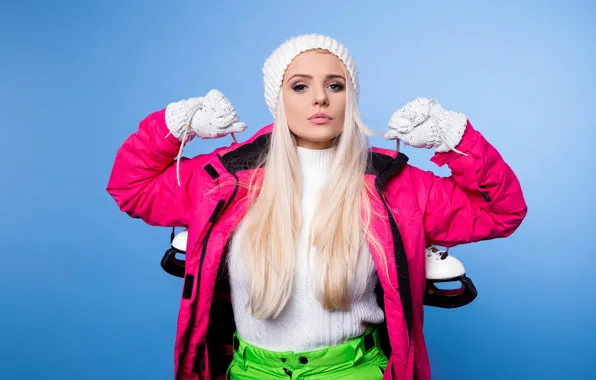 Поза, фон, шапка, макияж, куртка, прическа, блондинка, костюм