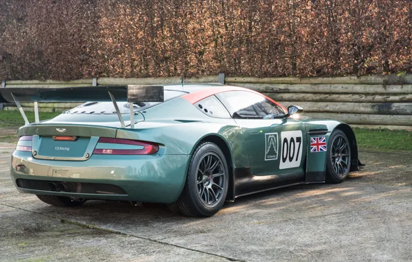 Великобритания, Спортивный автомобиль, Aston Martin DBRS9