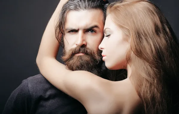 Hug, Woman, man with beard, penetrating look