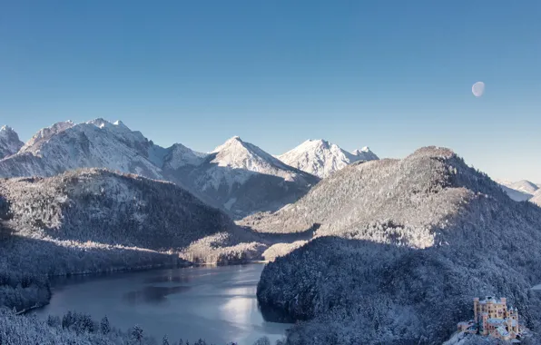 Картинка зима, лес, снег, горы, природа, озеро, замок