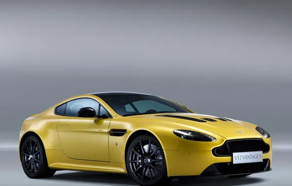 Картинка car, Aston Martin, yellow, V12, fon, Vantage S