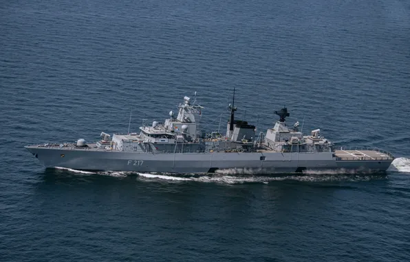 Фрегат, ВМС Германии, F 217, FGS Bayern