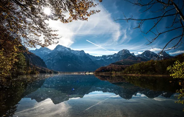 Картинка осень, солнце, деревья, пейзаж, горы, природа, озеро, отражение