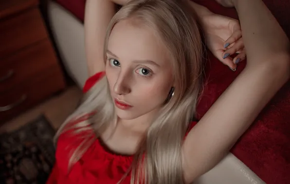 Девушка, пирсинг, губки, Екатерина Суркова