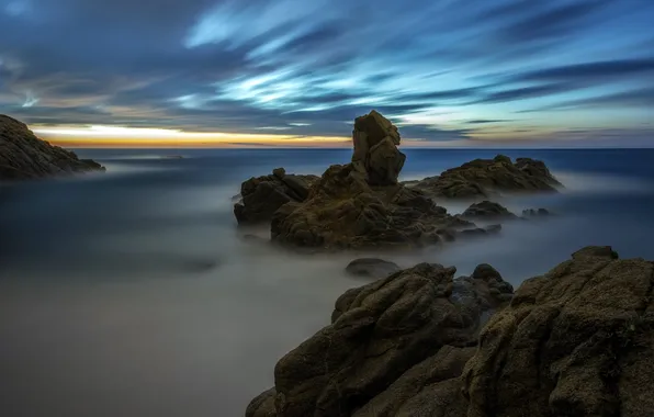 Море, закат, скалы