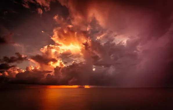 Картинка тучи, океан, рассвет, циклон