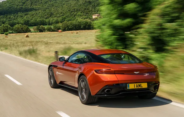 Картинка car, авто, Aston Martin, скорость, вид сзади, road, beautiful, speed