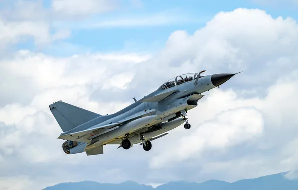 Облака, Истребитель, Полёт, самолёт, военная техника, China Carrier based fighter, J15, китайский палубный истребитель