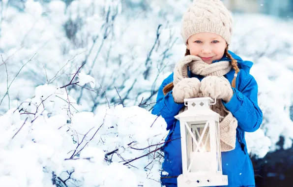 Картинка зима, шапка, ребенок, куртка, девочка, фонарь, winter, snow