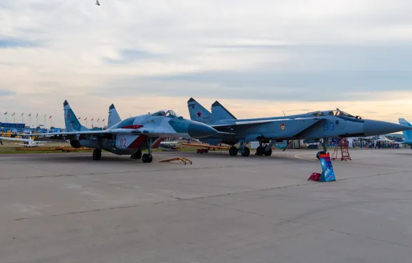 Картинка Истребитель, ВВС, России, МиГ-29, Перехватчик, МиГ-31, Микоян, МАКС