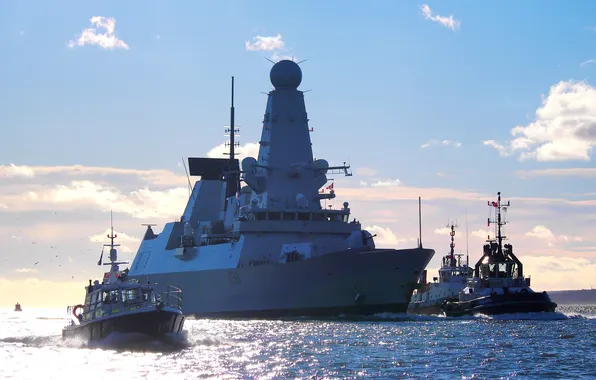 Море, небо, облака, малые корабли, эсминец «HMS Defender», британский военно-морской флот