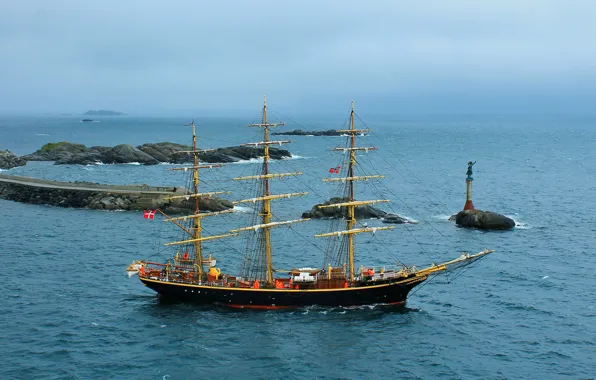 Море, корабль, парусный