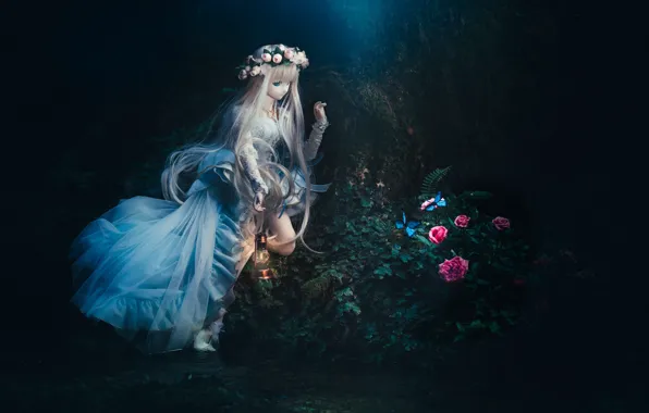 Цветы, ночь, кукла, венок