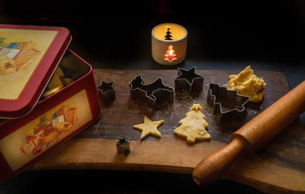 Коробка, свеча, Рождество, Новый год, тесто, скалка, формочки, печеньк