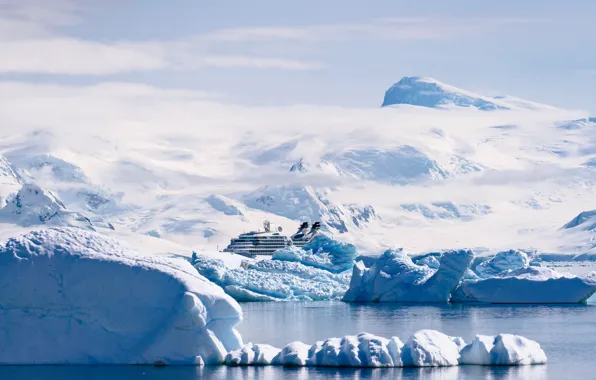 Mountains, transatlantic, cruise ship