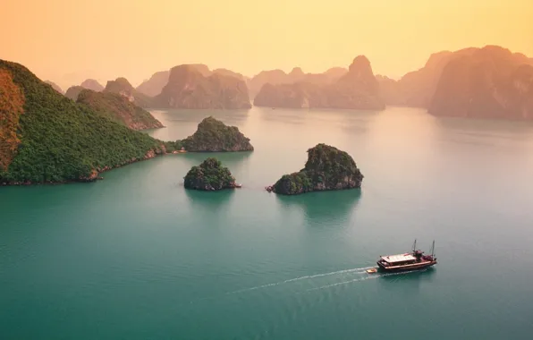 Islands, ocean, boat