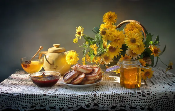 Цветы, уют, стол, букет, желтые, чайник, чаепитие, банка