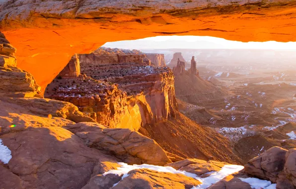 Солнце, снег, камни, скалы, каньон, США, Mesa Arch, Canyonlands National Park