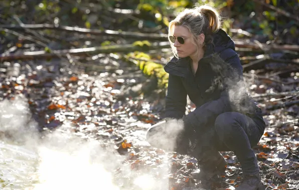 Лес, поза, фигура, очки, сериал, Katheryn Winnick, TV series, испарения