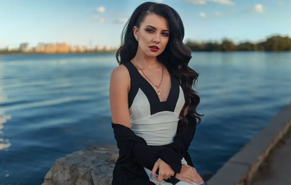 Взгляд, пейзаж, поза, река, модель, портрет, макияж, платье